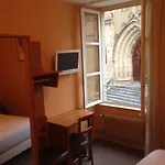 De L'abbaye Hotel 2*