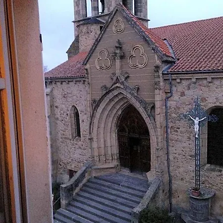 De L'abbaye 2*
