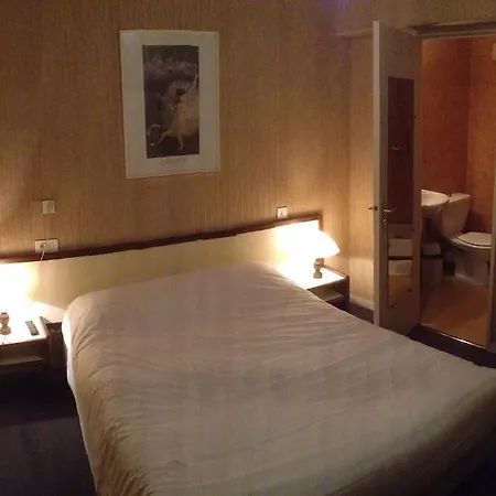 Hotel De L'abbaye Sauxillanges