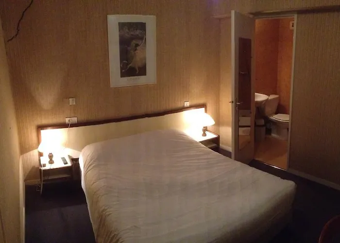 Hotel De L'abbaye Sauxillanges